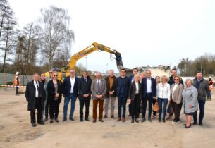 Reconstruction du centre aquatique de Crécy-la-Chapelle